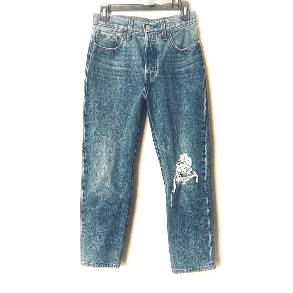 Levi’s Premium 501 Blue Jeans with Button Fly, Size 25 EUC